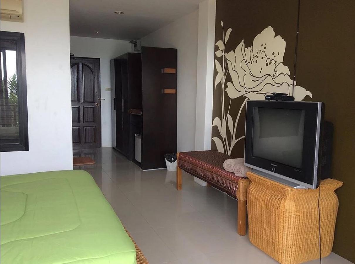 Rockwell Boutique Suites Hua Thanon  Extérieur photo